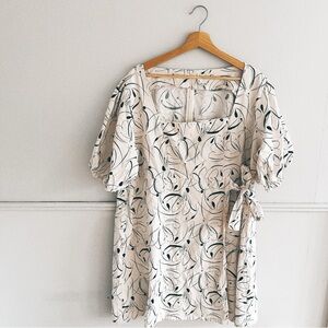 ARULA > Puff Sleeve Dress